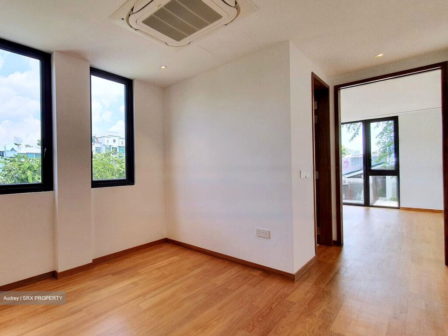 Upper Serangoon Road (D19), Detached #463870511